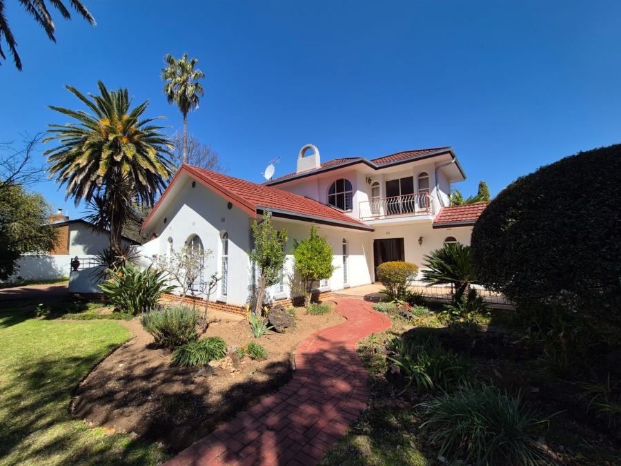4 Bedroom Property for Sale in Bishops Bay Free State